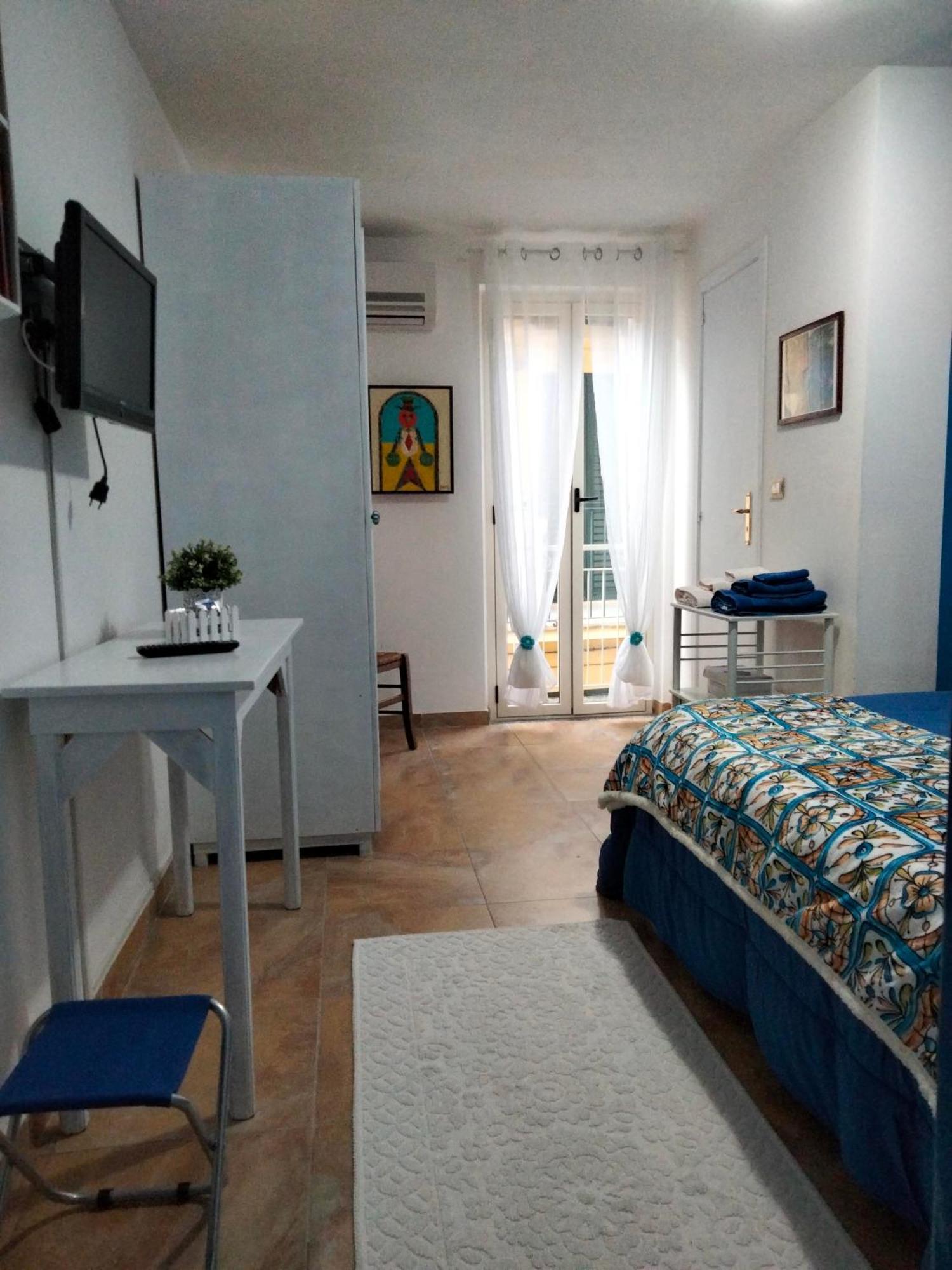 Al Quindici Scilla Bed and Breakfast Kamer foto