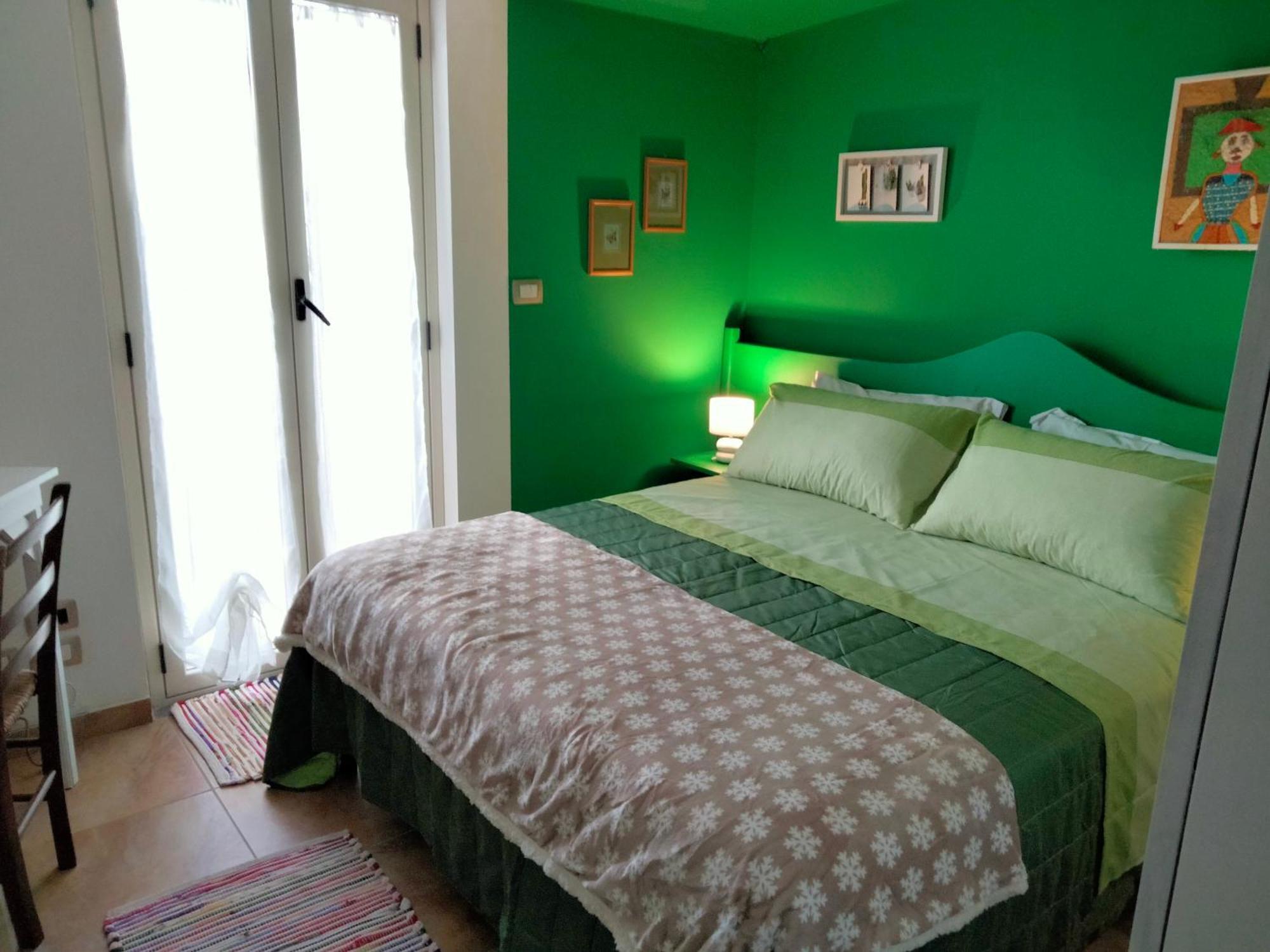 Al Quindici Scilla Bed and Breakfast Kamer foto